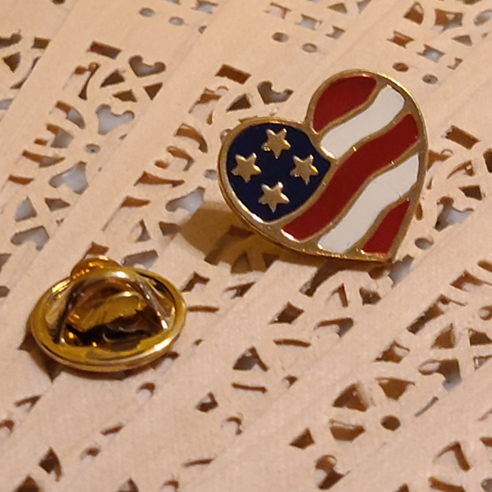 American flag heart shape tac pin